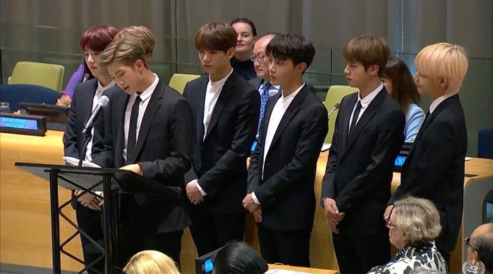 BTS - nhóm nhạc Kpop đầu tiên phát biểu tại Liên Hợp Quốc