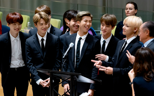 BTS - nhóm nhạc Kpop đầu tiên phát biểu tại Liên Hợp Quốc