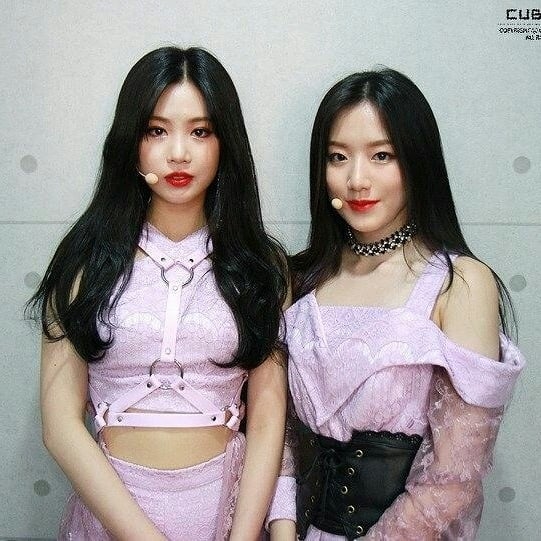 Các cặp idol Kpop cùng một nhóm lại có khí chất đối nghịch