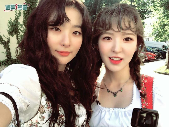 Các cặp idol Kpop cùng một nhóm lại có khí chất đối nghịch