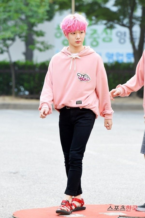 Các idol Kpop lao đao khi bị điều tra tội danh quấy rối tình ái