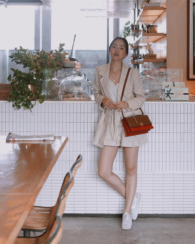 Cách biến hóa áo blazer trong mùa thu cho các cô nàng thời thượng