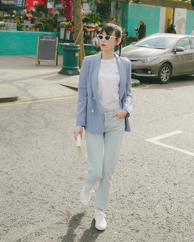 Cách biến hóa áo blazer trong mùa thu cho các cô nàng thời thượng