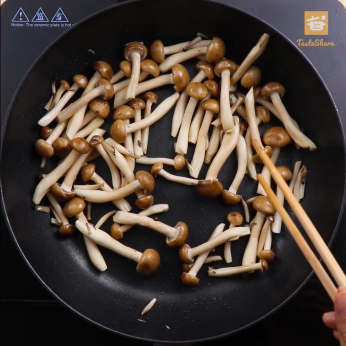 Bật mí cách làm món đậu hũ om nấm linh chi