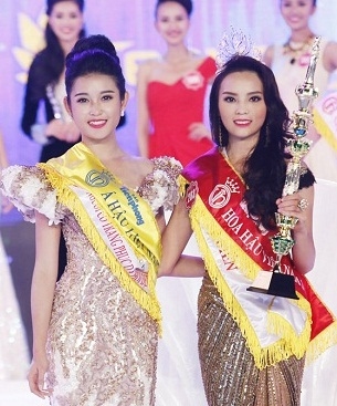 Chụp chung hình với Á hậu, Tiểu Vy, Kỳ Duyên có cùng điểm chung này!