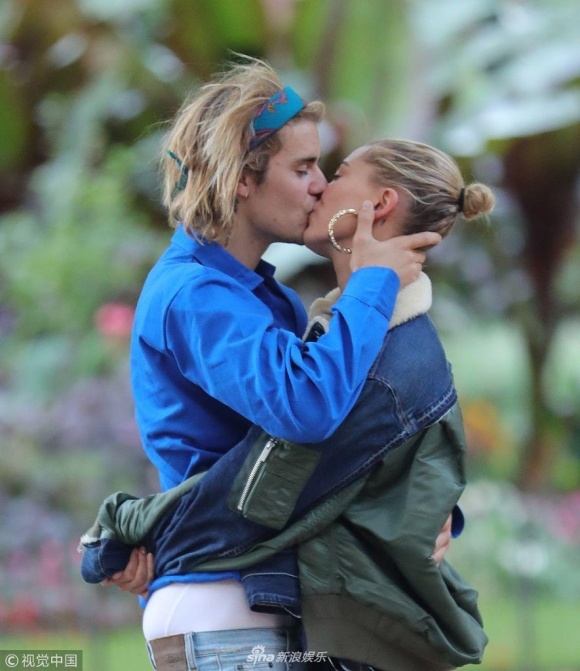 Co giật liên tục trên phố, Justin Bieber bị nghi đã sử dụng chất cấm