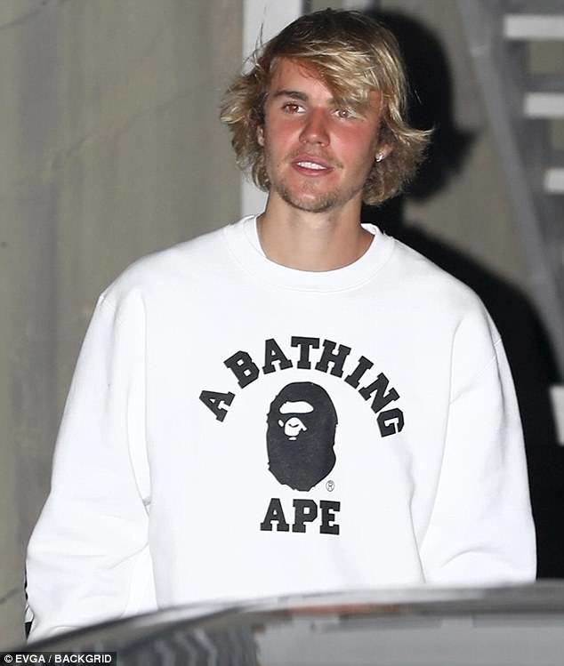 Co giật liên tục trên phố, Justin Bieber bị nghi đã sử dụng chất cấm