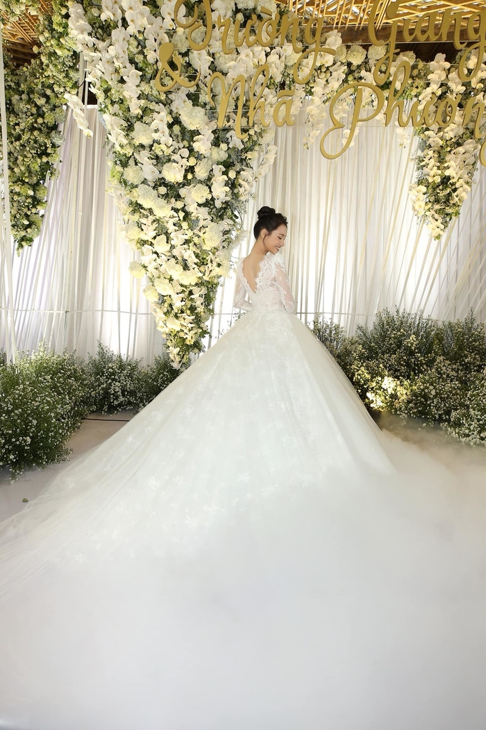 Đám cưới đẹp như cổ tích của cặp đôi Trường Giang - Nhã Phương