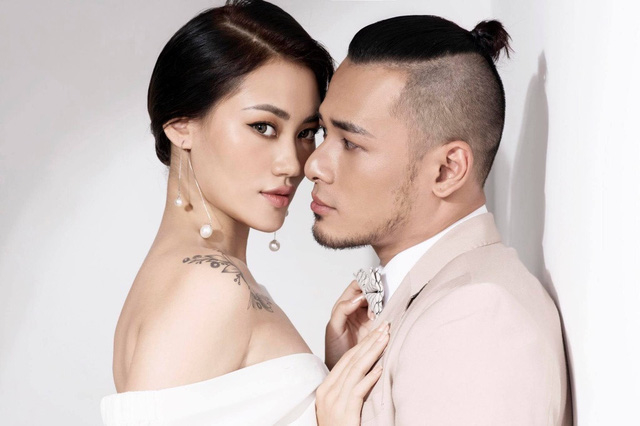 Dàn mẫu Next top đình đám bỗng “đua nhau” trở thành mẹ bỉm sữa