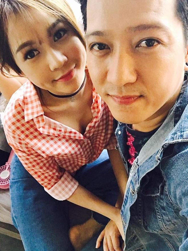 Dàn tình cũ làm gì trong lúc Trường Giang - Nhã Phương tổ chức lễ cưới