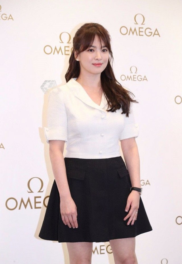 Đẳng cấp Song Hye Kyo: Khí chất thanh lịch cho cả việc chọn trang phục