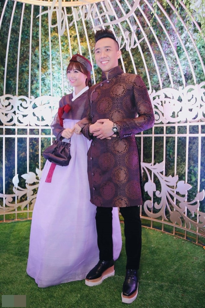 Khi sao nam Việt lại thích đi giày cao gót
