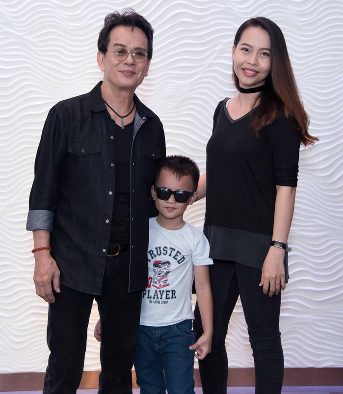 Điểm danh những cặp đôi lệch tuổi gây gió bão trong showbiz