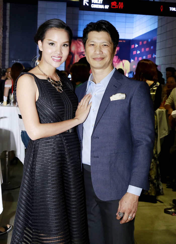 Điểm danh những cặp đôi lệch tuổi gây gió bão trong showbiz
