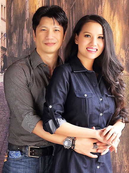 Điểm danh những cặp đôi lệch tuổi gây gió bão trong showbiz