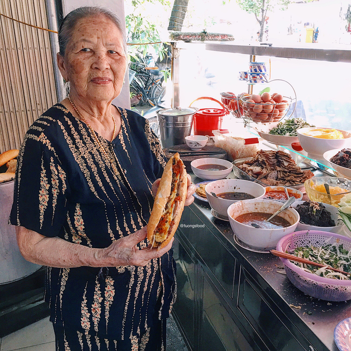 Dọc đất nước Việt Nam thưởng thức các loại bánh mì ngon xuất sắc