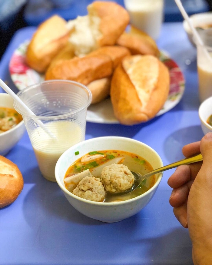 Dọc đất nước Việt Nam thưởng thức các loại bánh mì ngon xuất sắc