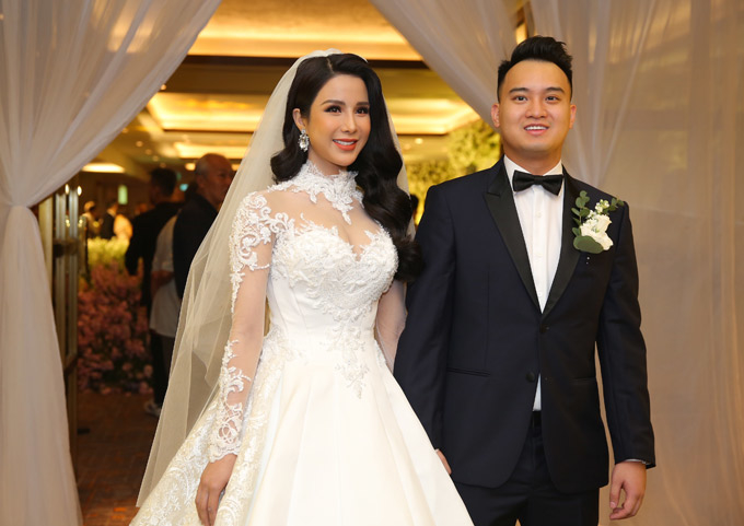 Những thực đơn đám cưới xa hoa đắt tiền của loạt sao Việt gây chú ý