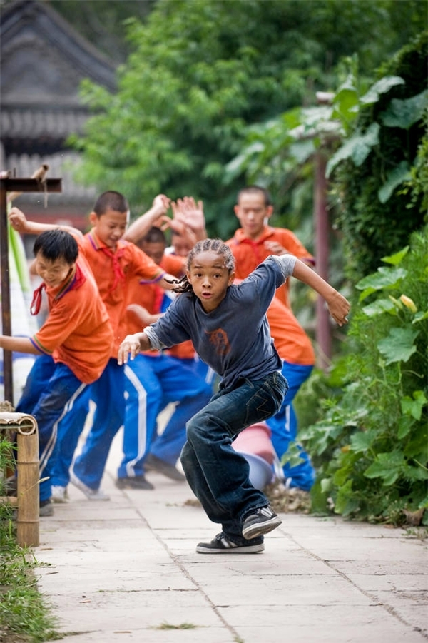 Gần 1 thập kỉ, dàn sao “The Karate Kid” thay đổi vẻ ngoài chóng mặt