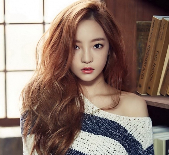 Sau tin đồn tự tử Goo Hara bị nghi ngờ có hành vi hành hung bạn trai