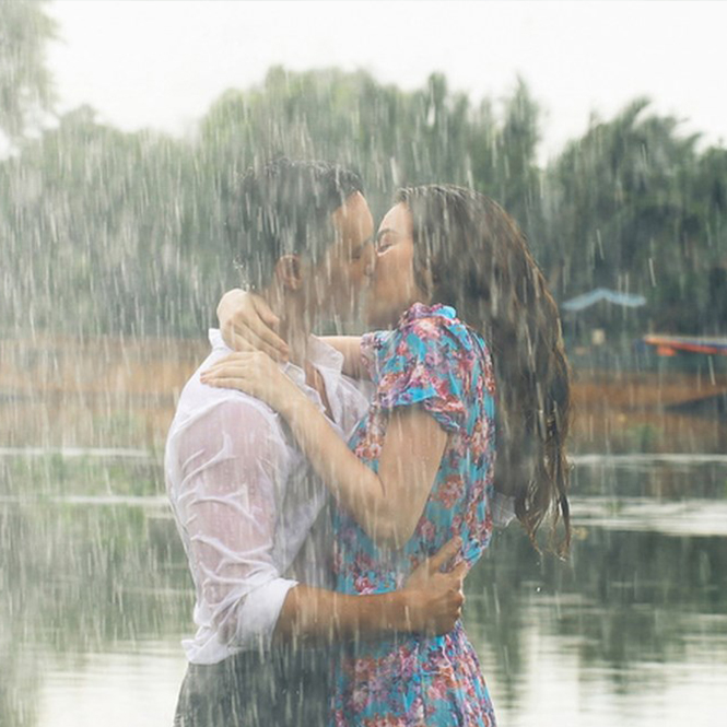 Hồ Ngọc Hà đáp trả vui về việc từng uống bia để hôn Kim Lý