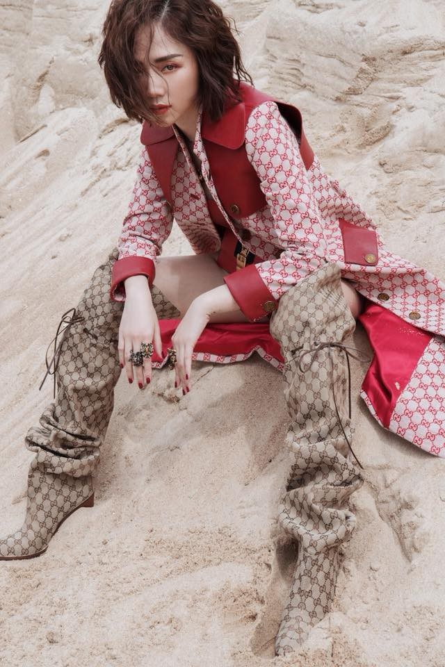 Cung dien doi boots 41 trieu dong: Ho ngoc Ha, Toc Tien va sao the gioi 10 phan ven muoi