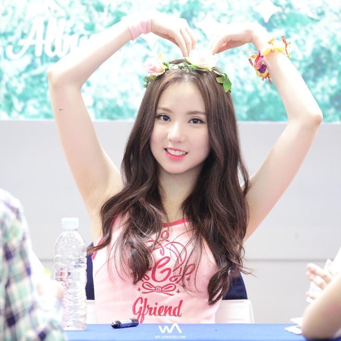 Idol Hàn đua nhau buộc tóc 2 bên: người xinh xuất thần