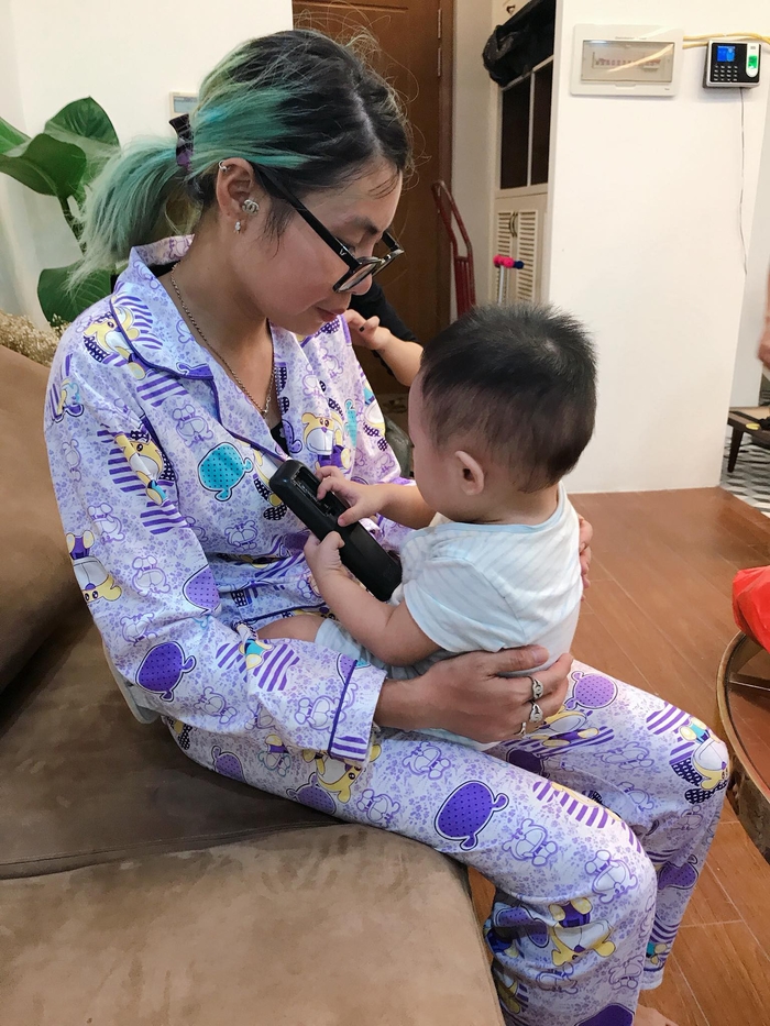 Khi hot face comeback: Hoa Vinh bi nem da toi ta, bella xuat vien trong su chui boi