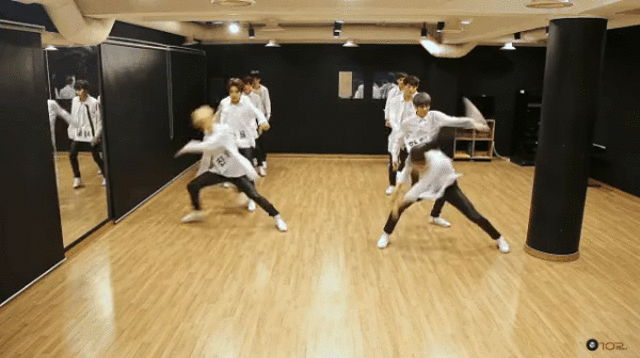 Khi loạt thần tượng Kpop “diễn xiếc” khiến fan “hốt hoảng”