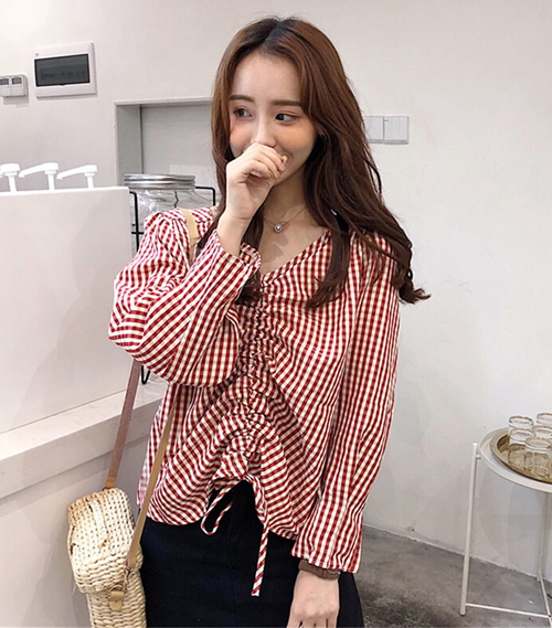 Kiểu áo giúp cho các nàng ngực phẳng tự tin hơn