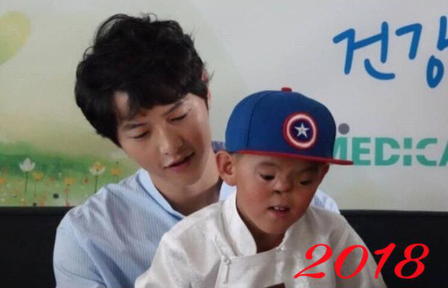 Lí do Song Joong Ki là diễn viên có nhân cách đẹp nhất nhì Kbiz