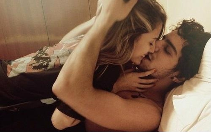 Lí do tại sao phụ nữ hay giả vờ thăng hoa?
