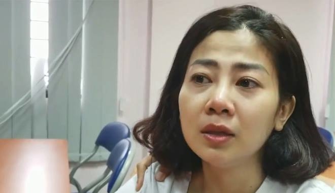 Mai Phương xúc động bật khóc, cảm ơn loạt sao Việt