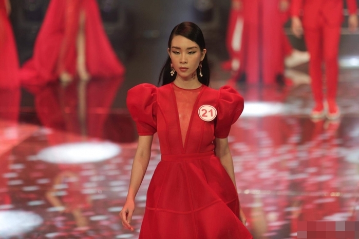 Mốt tay áo “chân cừu” được hàng loạt người đẹp Vbiz lăng xê