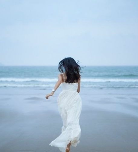 Này cô gái tuổi đôi mươi, thanh xuân của em có gì?