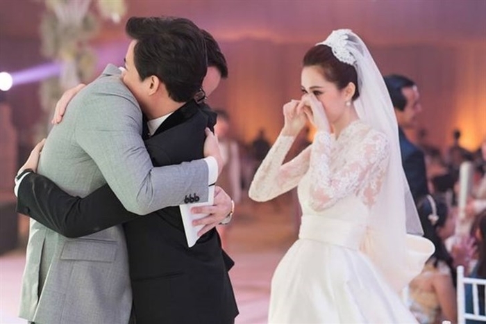 Những chia sẻ đầy cảm động của sao Việt trong ngày cưới