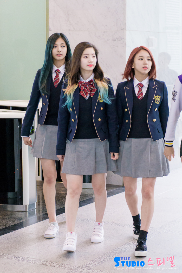 Những idol chênh lệch chiều cao nhất trong các nhóm nhạc Kpop
