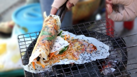 Những món ăn vặt ngon nức mũi, giá cả hạt dẻ ở Sài Gòn