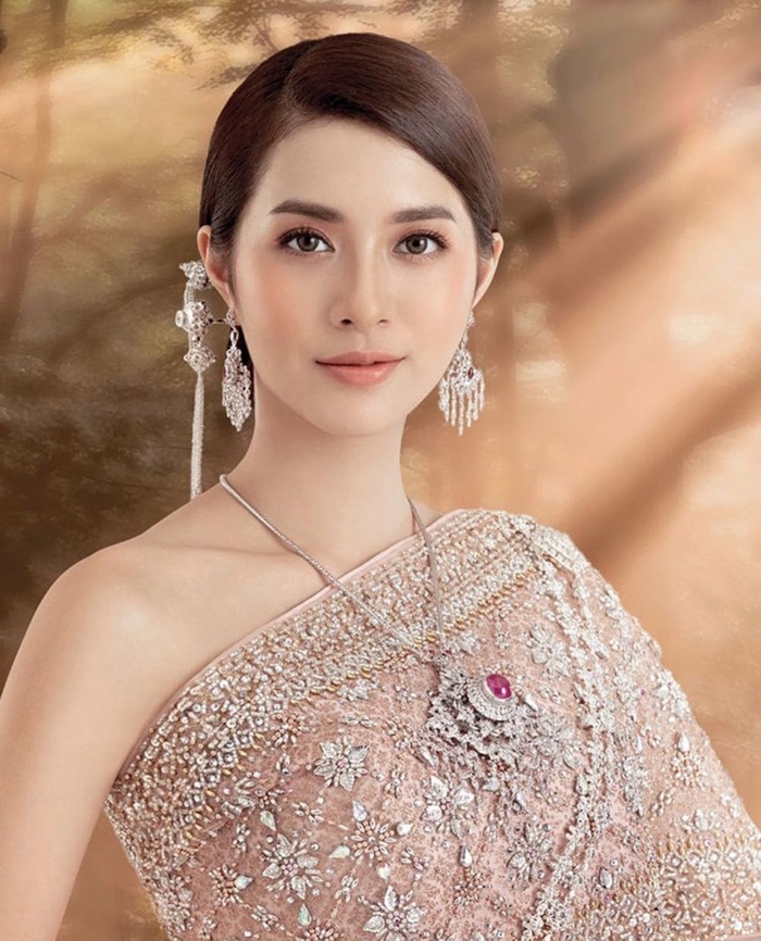 Những mỹ nhân “con nhà người ta” chính hiệu của Thái Lan