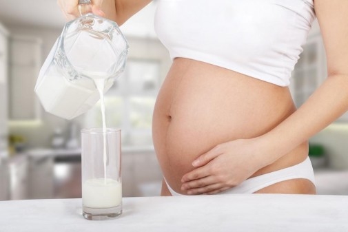 Những thói quen sai lầm mẹ bầu hay mắc phải gây ảnh hưởng đến thai kỳ