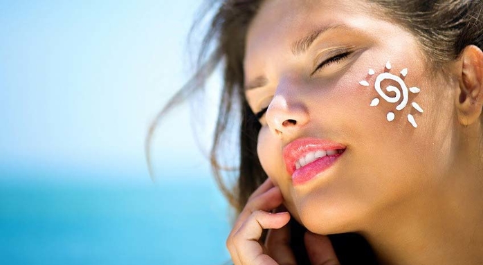 Những thói quen sinh hoạt hằng ngày vô tình gây hại cho làn da