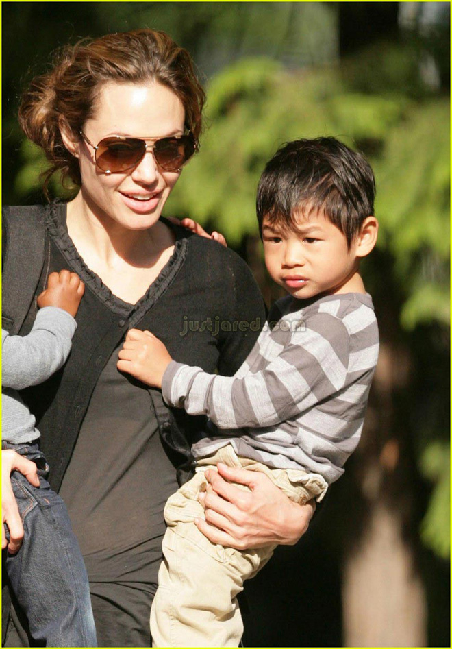 Pax Thiên - cậu con nuôi người Việt của Angelina Jolie