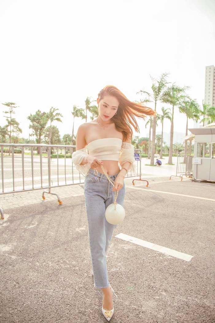 Phùng Ngọc Huy lần đầu lộ diện, Tóc Tiên selfie cùng sao Running Man