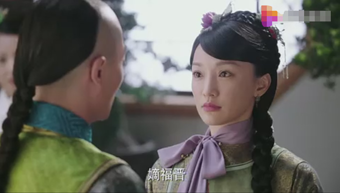 Sao nữ Hoa ngữ 40 tuổi ế phim vì 'trẻ chưa qua già chưa tới'
