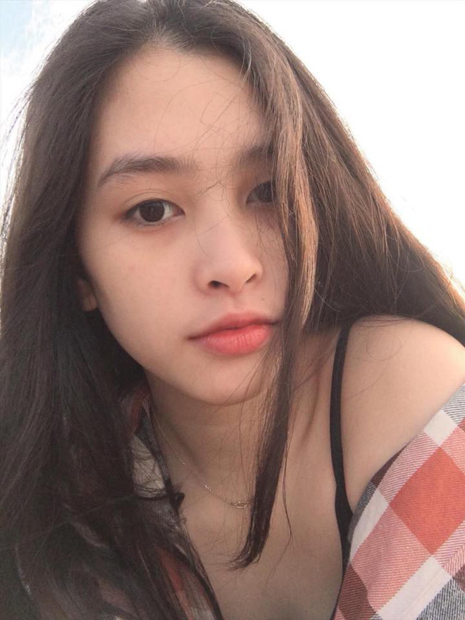 Soi nhan sắc năm 18 tuổi của dàn HHVN