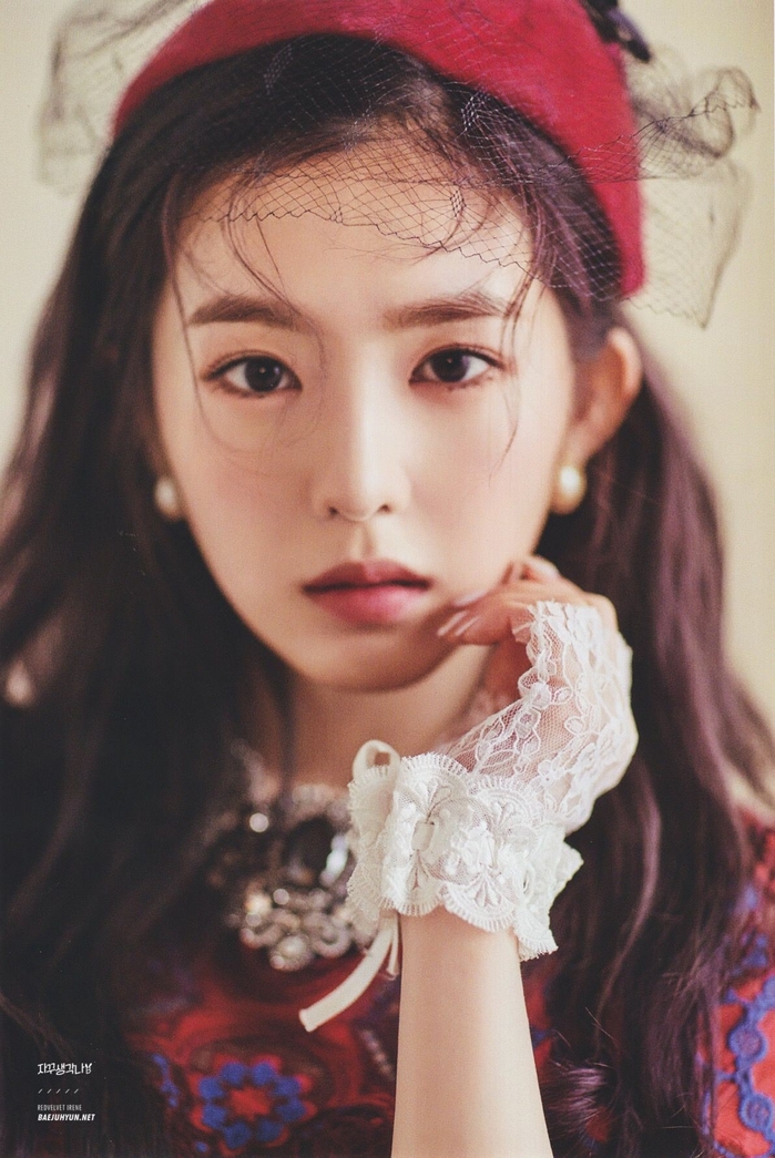 Top 9 idol Kpop có chữ viết đẹp đi đôi với khuôn mặt đẹp