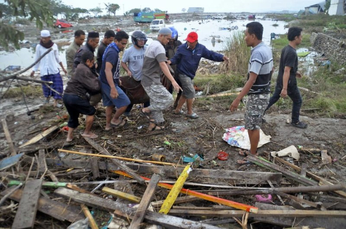 Trận động đất, sóng thần kinh hoàng tại Indonesia