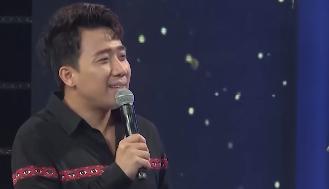 Trấn Thành tiếp tục vác búa đi đánh ghen khi thấy Hari mê trai đẹp