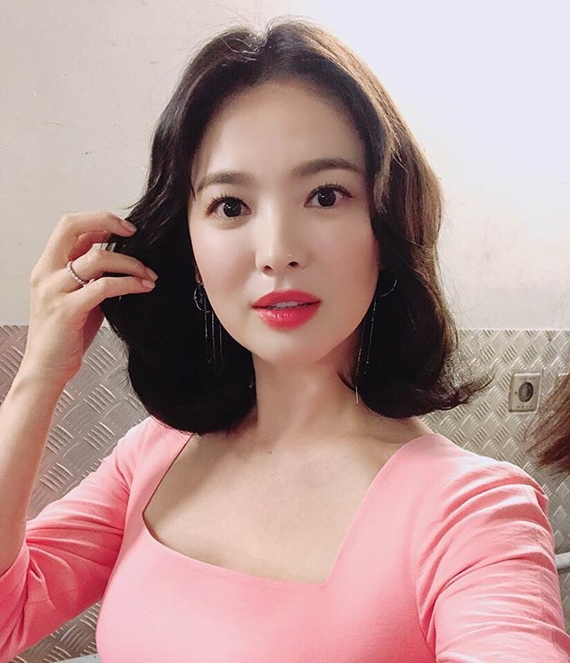 Xuat hien sau ket hon, vo chong nha song: Nguoi toc xoan lang tu, nguo dep tua nu than