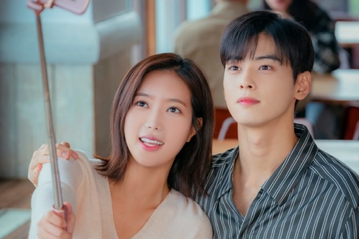 4 cặp đôi sinh viên “ngọt” nhất phim Hàn